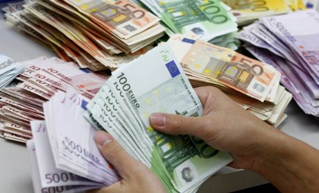 Επιστροφή εισφορών ύψους 13,3 εκατ. ευρώ σε χιλιάδες επαγγελματίες