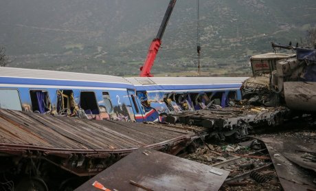 Τέμπη: Ποιανού την υπογραφή φέρει η αναρρωτική άδεια στον επιθεωρητή;