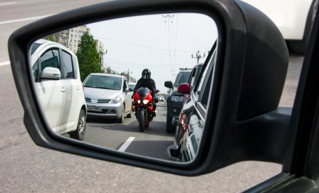 Πλαγίως: Ο νέος (υποψήφιος) ΚΟΚ!