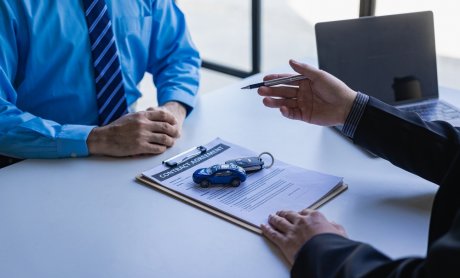 H ΕΑΕΕ εξηγεί τι πρέπει να γνωρίζουν οι ιδιοκτήτες οχημάτων για την υποχρεωτική ασφάλιση έναντι φυσικών καταστροφών που ισχύει από 1.6.2025