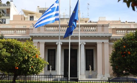 «White House» το…Μαξίμου, o Μαμντάνι και ο Αλέξης, η αντιπολίτευση των «11» και το deal Εξάρχου-Ξιφαρά