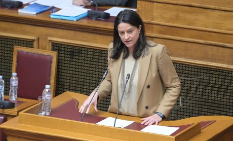 ΥΠΕΚΑ Νίκη Κεραμέως στη Βουλή: Πηγή έμπνευσης η Ελλάδα για την Ευρώπη στις συλλογικές συμβάσεις εργασίας παρά την πλαστή εικόνα της αντιπολίτευσης