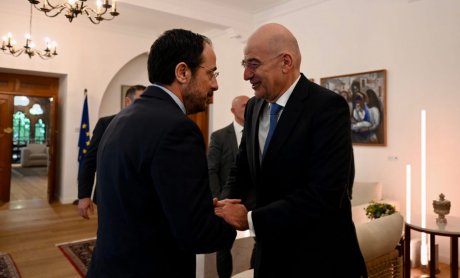 Πλαγίως: Σε σύντομη περίληψη