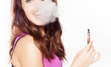 Ασφαλίζονται οι καπνιστές ηλεκτρονικού τσιγάρου;