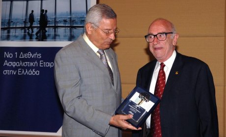 Κάθε Τετάρτη επί 40 χρόνια  στις δέκα το πρωί, διδάσκει.  Ο κ. Μάρκογλου της METLIFE ALICO!