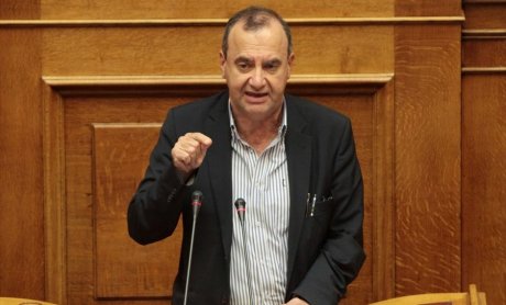 Στρατούλης: Απαραβίαστες οι κόκκινες γραμμές για εργασιακά και ασφαλιστικό