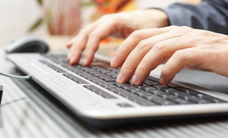 ΟΑΕΕ: Έρχεται η νέα εφαρμογή «Ηλεκτρονική Βεβαίωση»