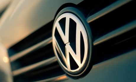 Volkswagen: Συστημικός κίνδυνος για την αυτοκινητοβιομηχανία;