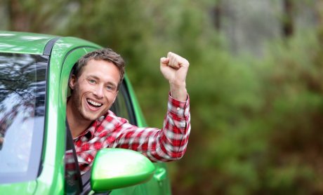 Το φυσικό αέριο κερδίζει τους Έλληνες οδηγούς!