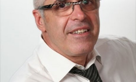 Τη διαγραφή του από το ΣΕΜΑ ζητά ο Γιώργος Νικολάκος 