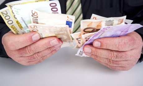 ΟΓΑ: Τη Δευτέρα θα πληρωθούν οι συντάξεις Σεπτεμβρίου