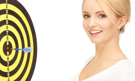 Η γυναίκα στο επίκεντρο της AXA!