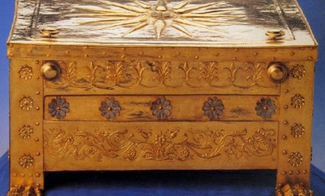 Με λεφτά από την τσέπη τους κρατάνε πελάτες ασφαλιστές στη Βέροια και την επαρχία