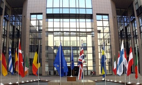 Ευρωκοινοβούλιο: Συμφωνεί με ΗΠΑ για ανταλλαγή τραπεζικών δεδομένων