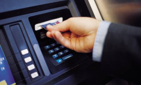 Οργή Κυπρίων για το κούρεμα καταθέσεων