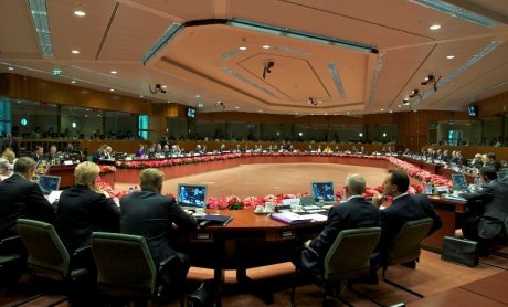 Τα συμπεράσματα της Συνόδου Κορυφής και της Ευρωζώνης