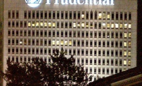 Μετακομίζει… η Prudential