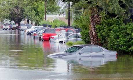 Κίνδυνος από πλημμύρες: Πώς αντιμετωπίζουν την ασφάλισή του στις ΗΠΑ;