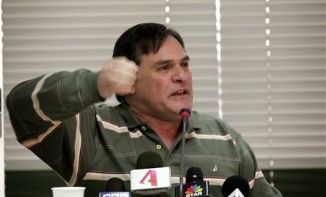 Είναι η ιδιωτική ασφάλιση ηλίθιε!