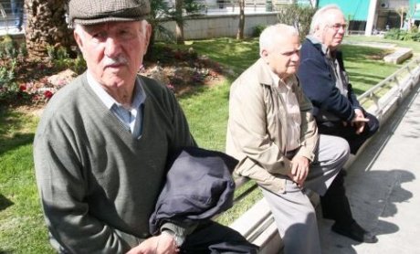 "ΗΛΙΟΣ": Στα 921,15 ευρώ το μέσο μηνιαίο εισόδημα από συντάξεις
