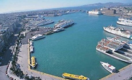 Ταλαιπωρία επιβατών στον Πειραιά λόγω της 48ωρης απεργίας