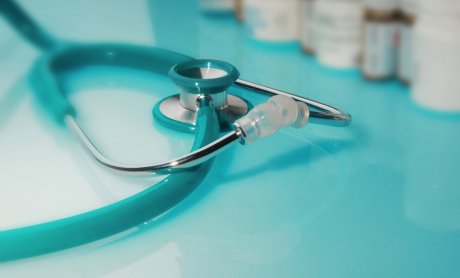 Μειωμένα τα έσοδα των ιδιωτικών υπηρεσιών υγείας το 2013
