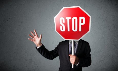 Φρένο στις κατασχέσεις του ΟΑΕΕ από τον Συνήγορο του Πολίτη