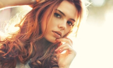 ΠΩΛΗΣΕΙΣ Ποια είναι η δουλειά του ασφαλιστή; Η Ford φτιάχνει αυτοκίνητα.Ο ασφαλιστής τι κάνει;