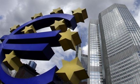 Κομισιόν: Ψήφο εμπιστοσύνης στην ελληνική οικονομία