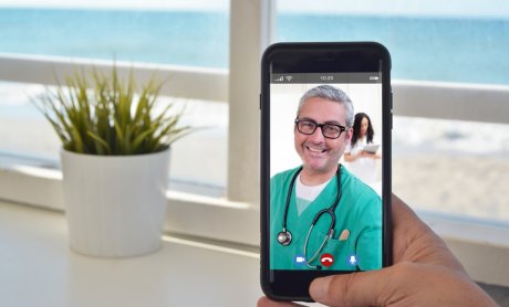 Dr. Allianz: Η υπηρεσία της Allianz Τουρκίας που στέλνει το γιατρό στο σπίτι!