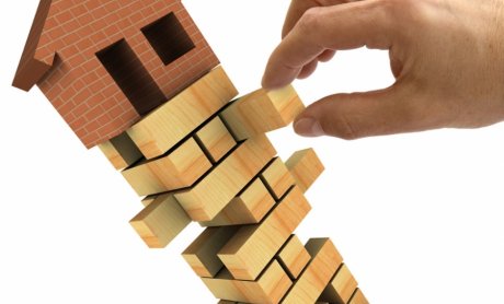 Σε ιδιώτες η ασφάλιση