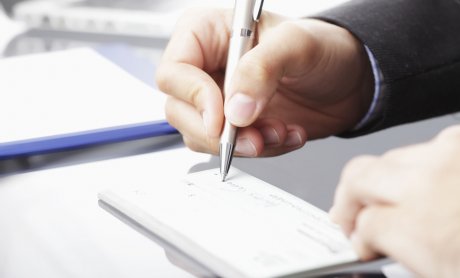 Τι θα ισχύσει για επιταγές, γραμμάτια και συναλλαγματικές; Δείτε τη νέα Πράξη Νομοθετικού Περιεχομένου