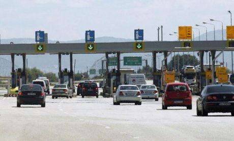 Χρήστος Σπίρτζης: Καταργούνται οι σταθμοί διοδίων!