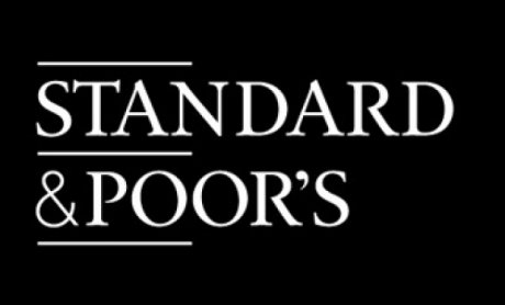 Υποβάθμισε και τράπεζες ο  Standard Poors