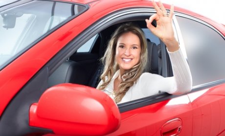 Chartis: Αναβάθμιση των προγραμμάτων ασφάλισης αυτοκινήτου και μείωση τιμών