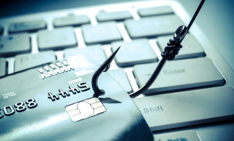 Phishing: Ηλεκτρονικές απάτες σε τραπεζικούς λογαριασμούς και προστασία των πελατών