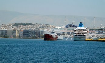 Αθήνα και Πειραιάς στις επιλογές των μεσιτών ασφαλειών, σε περίπτωση «σκληρού» Brexit