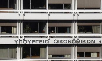 Παρεμβάσεις για τα ενοίκια φοιτητών που σπουδάζουν μακριά από τον τόπο μόνιμης κατοικίας τους και για την επέκταση του μέτρου της χορήγησης οικονομικής ενίσχυσης των 800 ευρώ