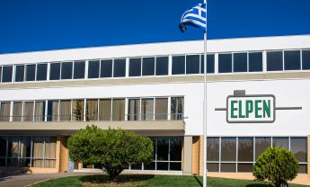 200 tablets στους μαθητές της Σάμου από την ELPEN