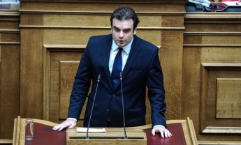 Πιερρακάκης: Θα υπάρχει απόδειξη εμβολιασμού - Ποιος ο ρόλος των φαρμακείων