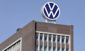 Η Volkswagen διπλασίασε τις πωλήσεις ηλεκτρικών μοντέλων της το 2021