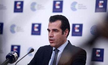 Πλεύρης: Μέχρι τα τέλη Μαρτίου θα έχουμε πλήρη αποκλιμάκωση