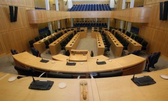 Κύπρος: Δύο νόμους για τις ασφαλιστικές εταιρείες ψήφισε η Βουλή