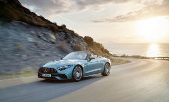 Η νέα "βασική" roadster Mercedes-AMG SL 43 διαθέσιμη προς παραγγελία και στη χώρα μας!