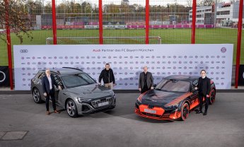 Παράδοση των νέων εταιρικών αυτοκινήτων Audi στους παίκτες της FC Bayern στο Μόναχο