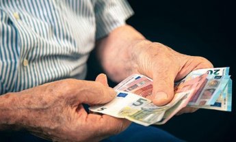 Το 44,33% δεν έλαβε καθόλου ή πήρε χαμηλότερη αύξηση