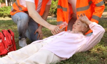 Οι πρώτες βοήθειες σε περίπτωση θερμικής εξάντλησης και θερμοπληξίας!