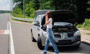 Allianz Direct: Έμεινα με το Αμάξι - Top safety tips για την περίπτωση που... σ' αφήσει στη μέση του δρόμου!