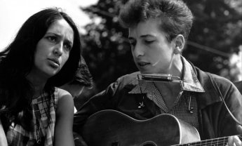 Καλό Σαββατοκύριακο με Joan Baez και Λουδοβίκο των Ανωγείων από το Nextdeal.gr! (βίντεο)