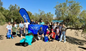 Η KPMG στην Ελλάδα συμμετείχε για 6η φορά στον Παγκόσμιο Εθελοντικό Καθαρισμό Ακτών μέσω της HELMEPA!